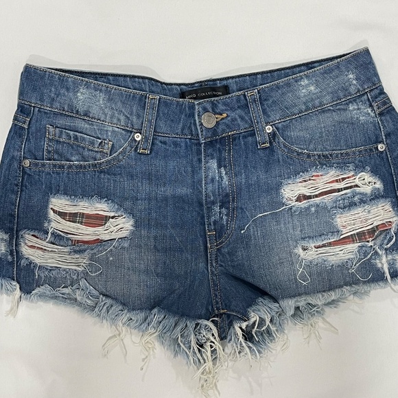Mango Pants - MANGO distressed denim shorts